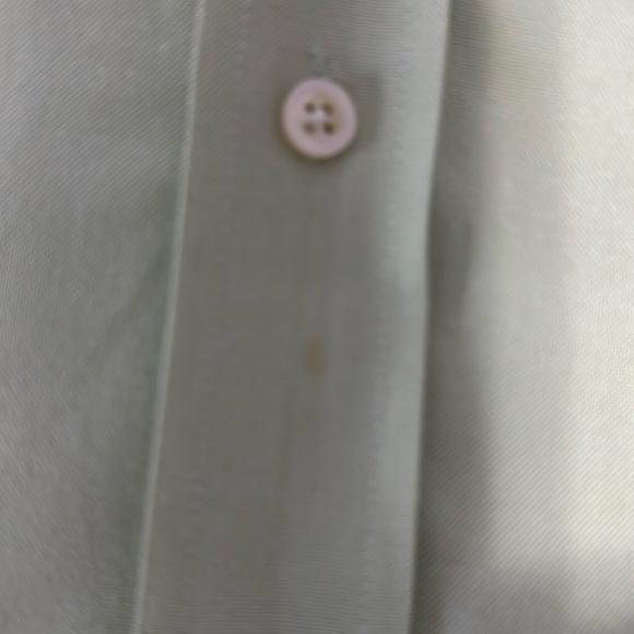 Men’s light mint green Tommy Hilfiger large dress shirt dry cleaned small stain - Picture 8 of 8
